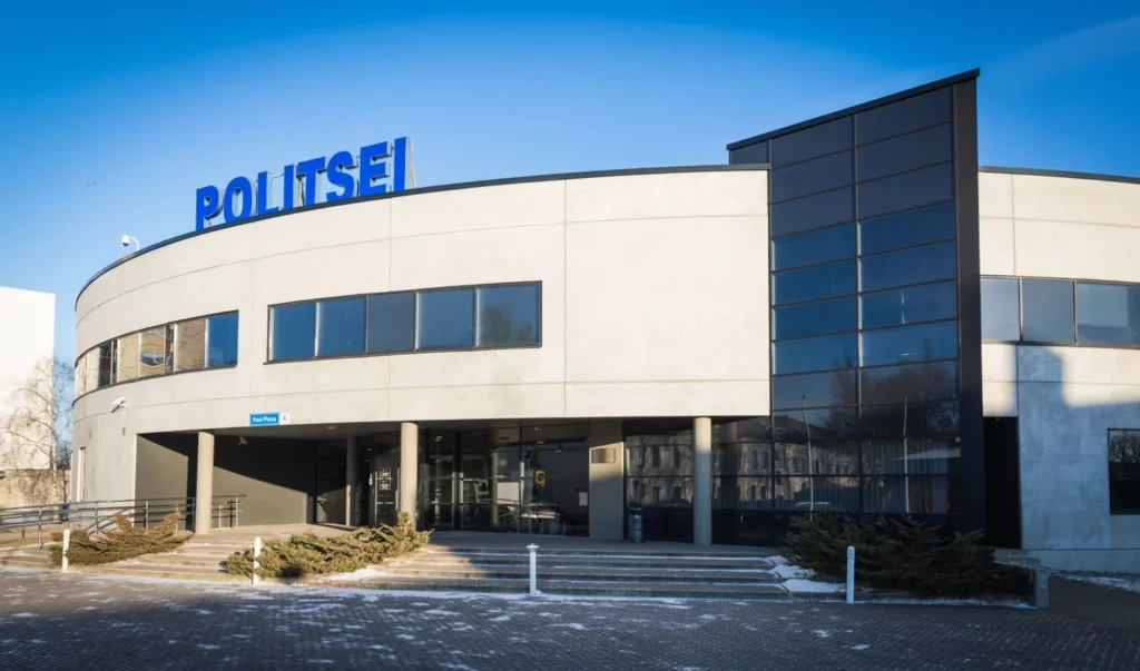 Estonian Company WALLPROFIT OÜ Files Police Complaint Against Amazon